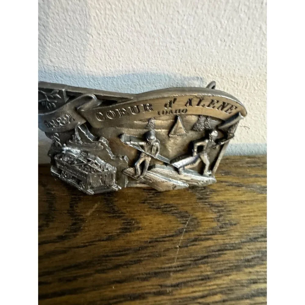 1982 Registered Edition # 64 Siskiyou belt buckle Coeur d' Alene Idaho gorgeous